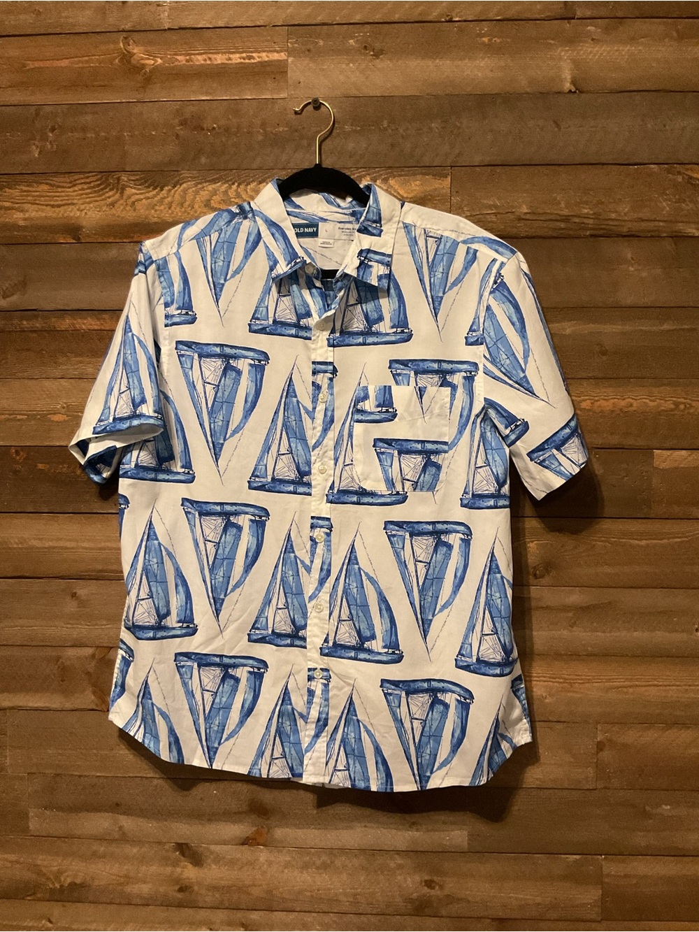 NWOT Men's Old Navy Regular Fit Everyday Button Down Shirt Blue Sailboats Large